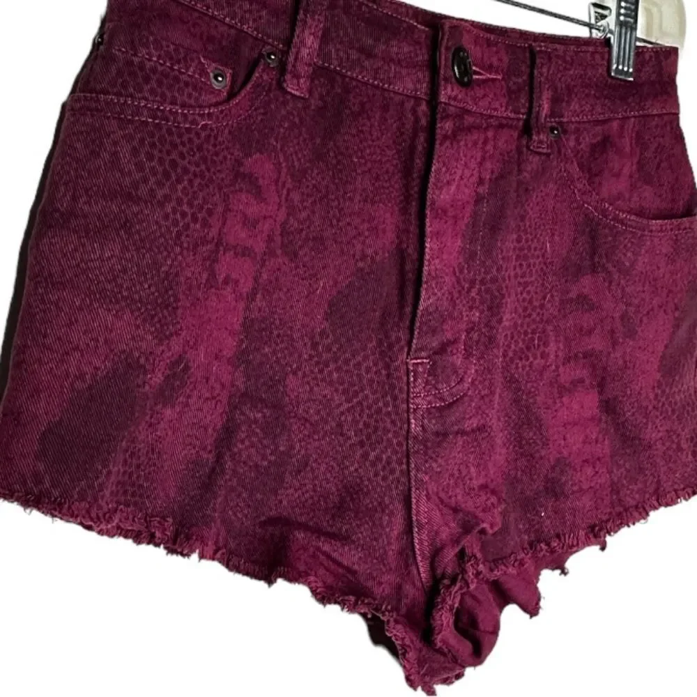 BDG High Rise‎ Cheeky Lizard Print Denim Shorts